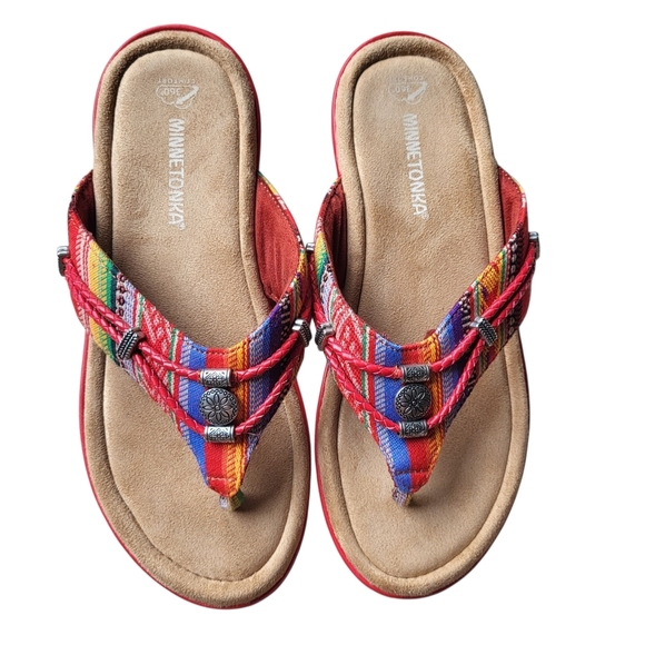 Minnetonka Shoes - Minnetonka Women's Silverthorne 360 Sandal/Flip Flops Multicolor Red Size 9